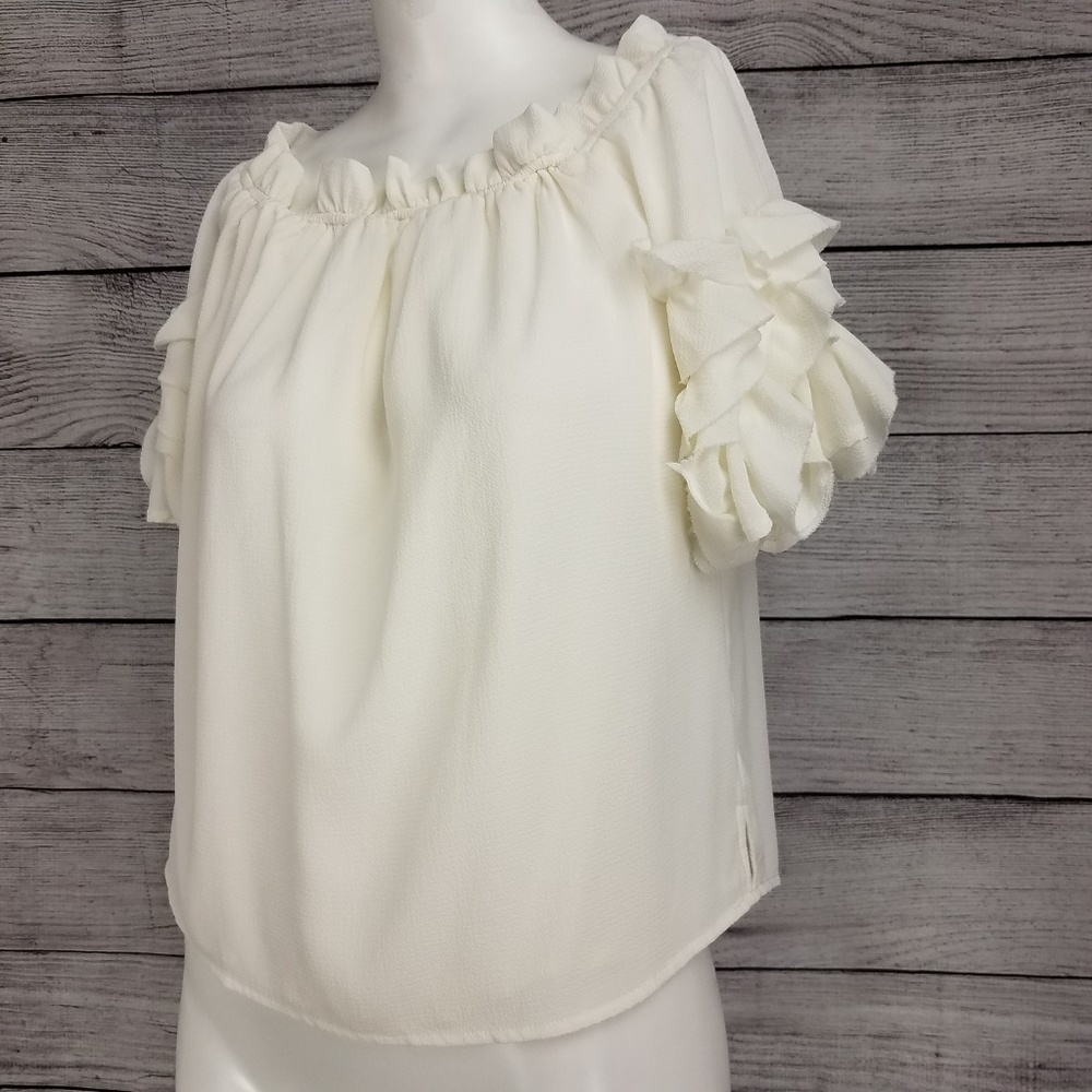 Vince Camuto Size XXS Ruffled Off The Shoulder Casual Blouse Top Off White